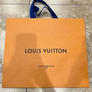 LV Louis Vuitton authentic gift bag